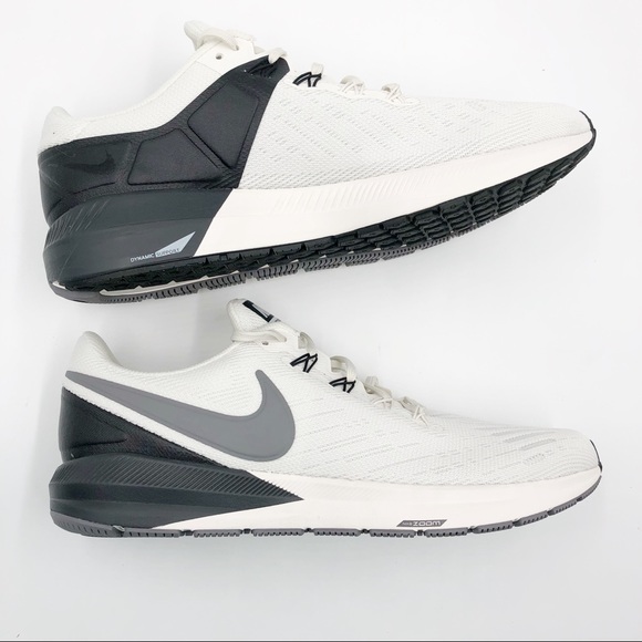 nike air zoom structure 22 phantom
